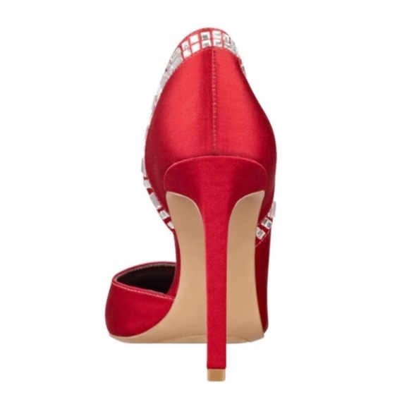 🔥👠Nine West Crystal D’Orsay Heels 👠🔥 - Picture 4 of 10